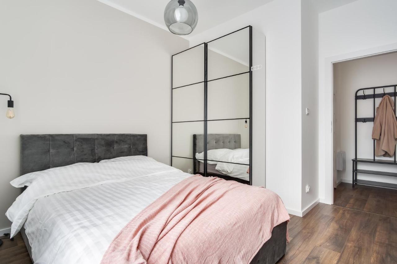 Apartament Chwaliszewo Z Balkonem - Free Parking Poznań Exterior foto